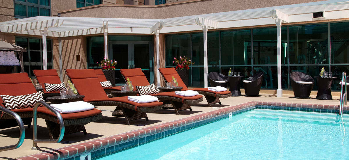Renaissance Los Angeles Airport Hotel Bagian luar foto